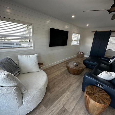 Aparthotel Chadwick Cove Marina Englewood Esterno foto
