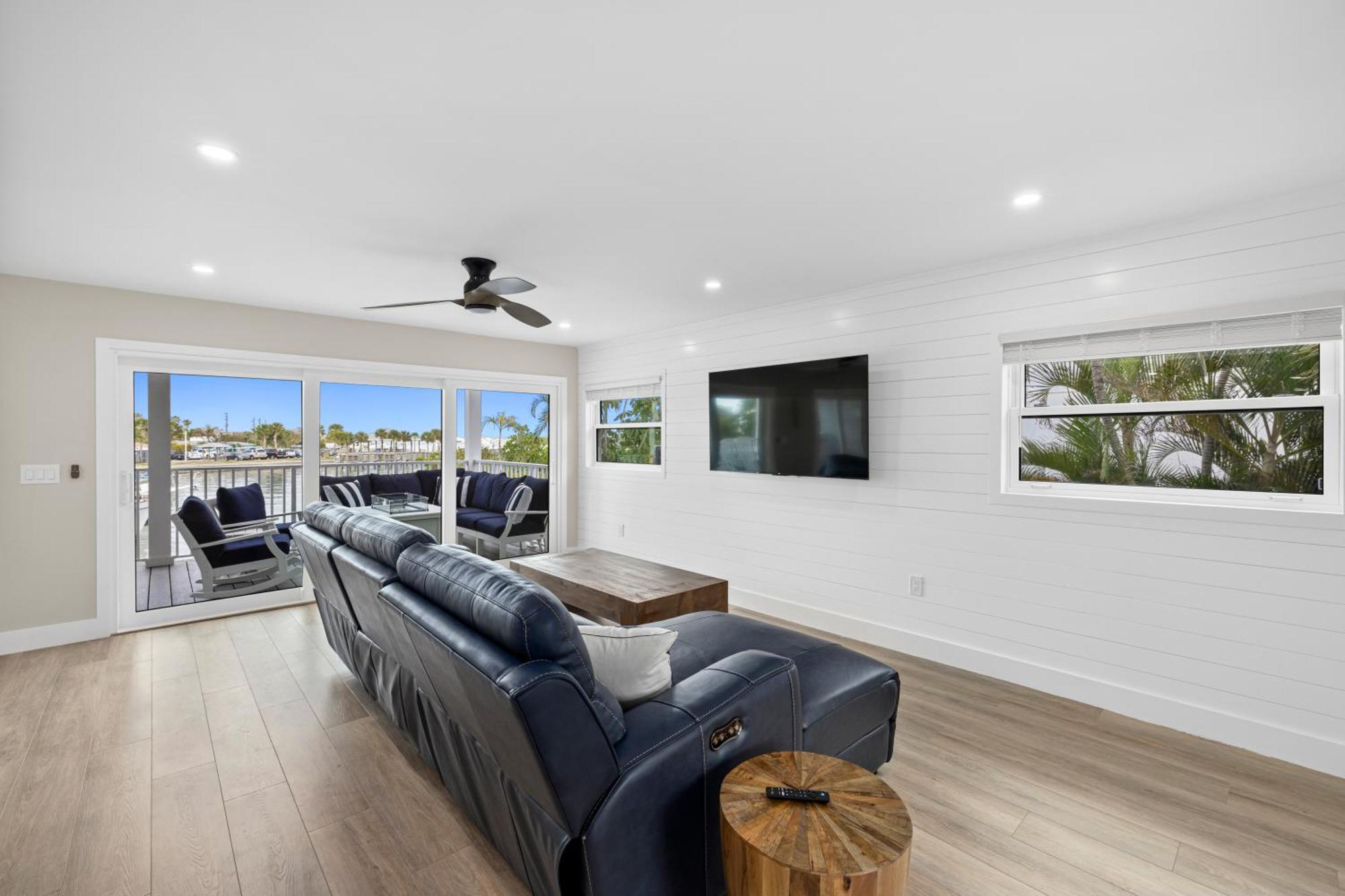 Aparthotel Chadwick Cove Marina Englewood Esterno foto